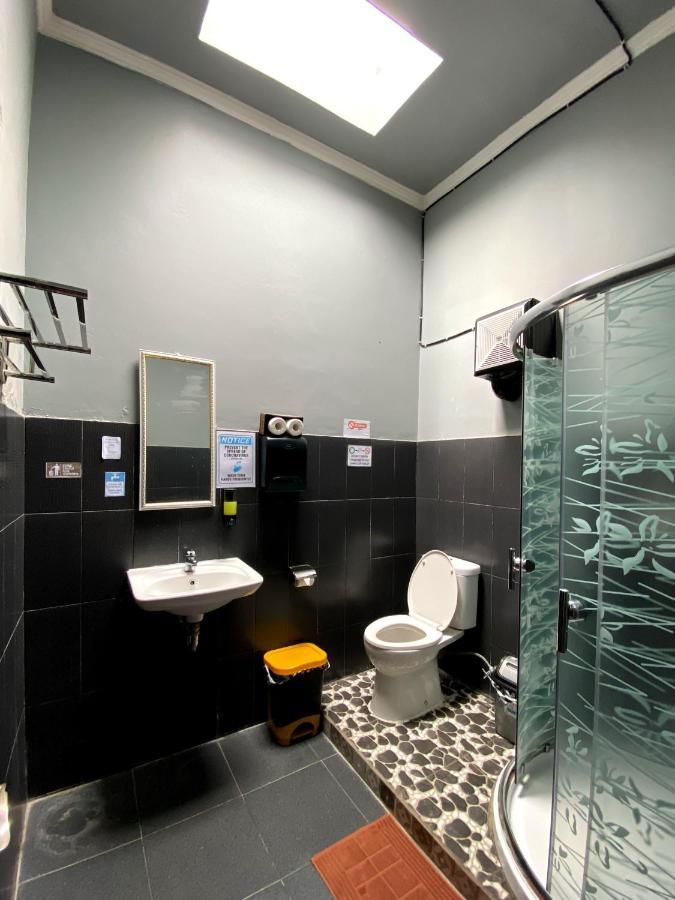 Dong Paloh Hostel Munduk  Ngoại thất bức ảnh