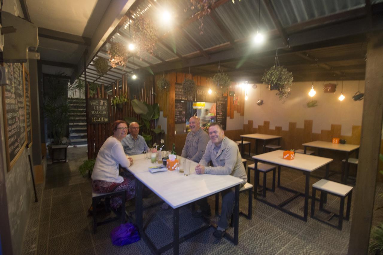 Dong Paloh Hostel Munduk  Ngoại thất bức ảnh